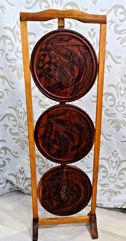 Vintage 3-Tier Solid Wood Round Carved Fisch Folding Table Pie Stand 31.5 x 10”