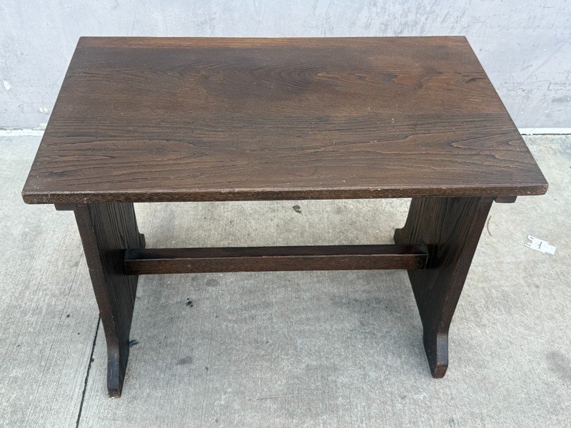 EARLY L & JG STICKLEY ATTRIBUTED ARTS AND CRAFTS CHESTNUT TRESTLE TABLE gallery