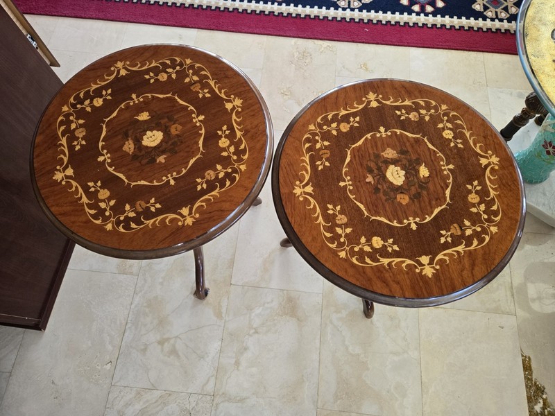 Mid century handmade in Italy side table