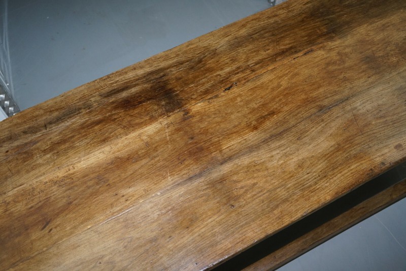 VERY RARE CHARLES I 1630 OAK REFECTORY DINING HALL TABLE, PLAISH HALL SHROPSHIRE gallery