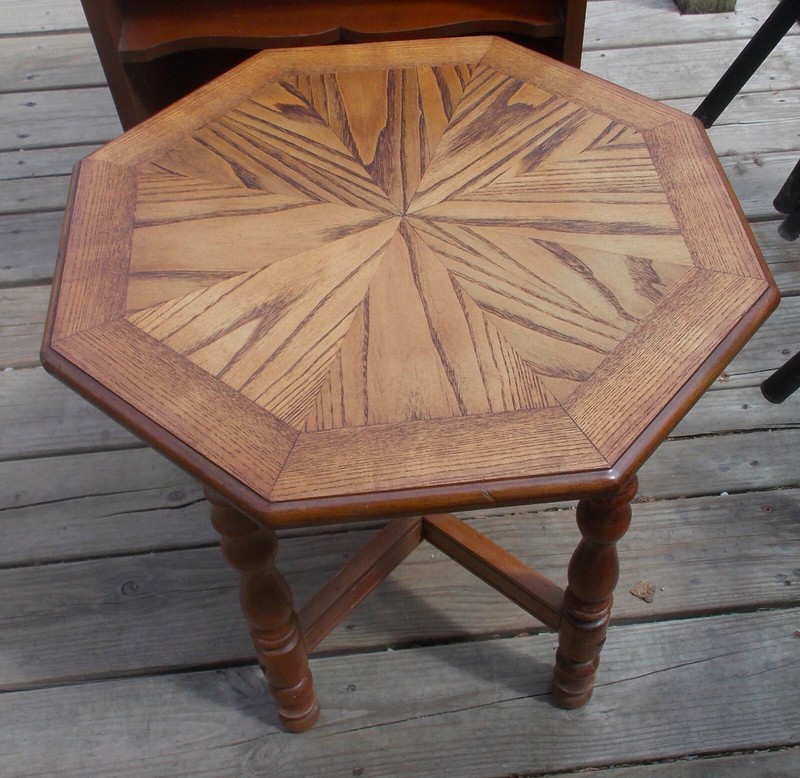 Oak Hexagon End Table / Side Table (ET378)