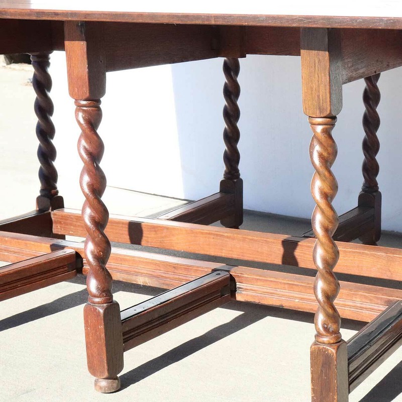 Antique Large English William & Mary Oak Drop-Leaf Gateleg Dining Table c. 1690 gallery