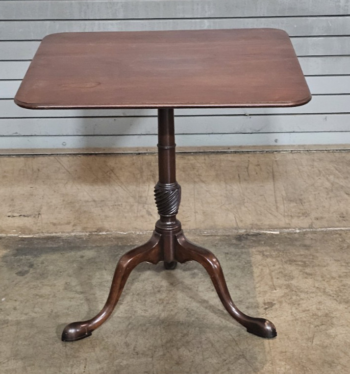 KITTINGER Williamsburg Mahogany Square Tilt Top Table Occasional Table CW 69 gallery