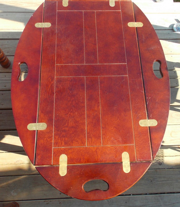 Cherry Butler's Coffee Table with Serving Tray (CT-31) gallery