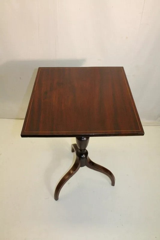 19th Century Regency Mahogany Tilt-Top Side Table –Inlaid Design, End Table . gallery
