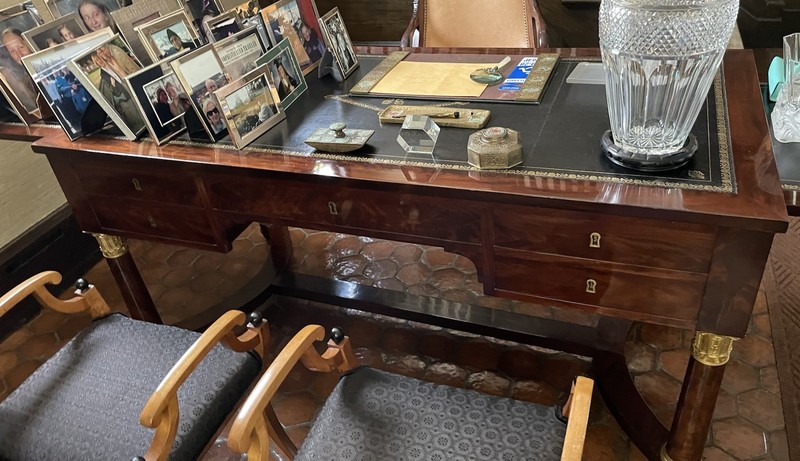 ESTATE FIND! MASSIVE ANTIQUE FRENCH EMPIRE GILT CARVED PARTNER WRITING DESK