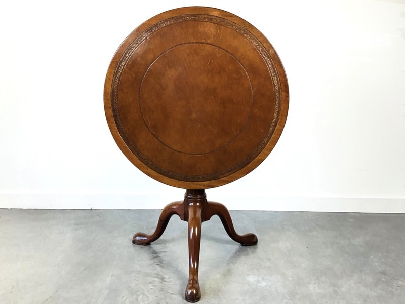 Antique Mahogany And Leather Inset Round Tilt-top Table