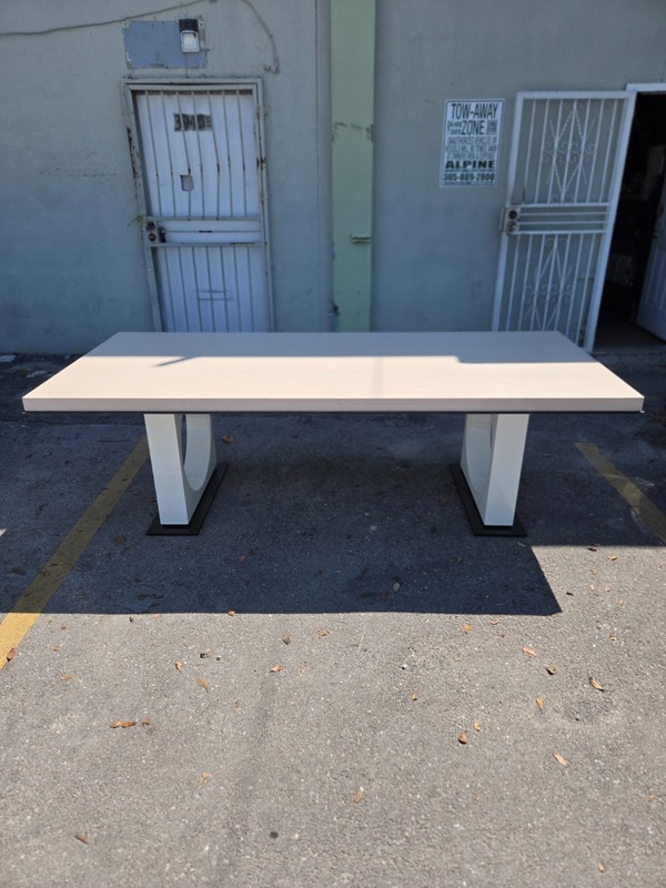 Holly Hunt Ring Dining Table