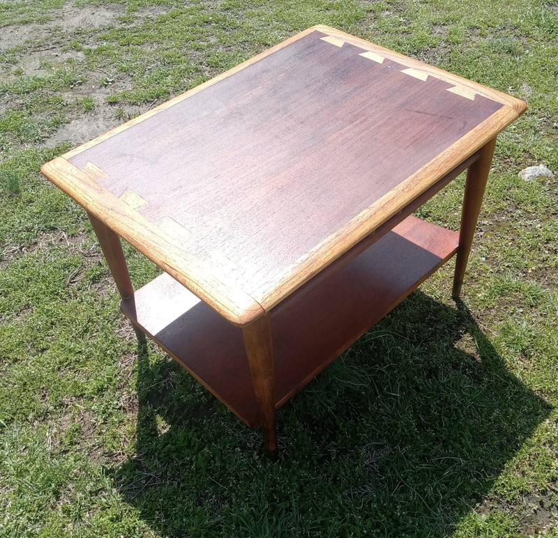 Lane Acclaim Walnut End Table / Side Table (LA-59) gallery