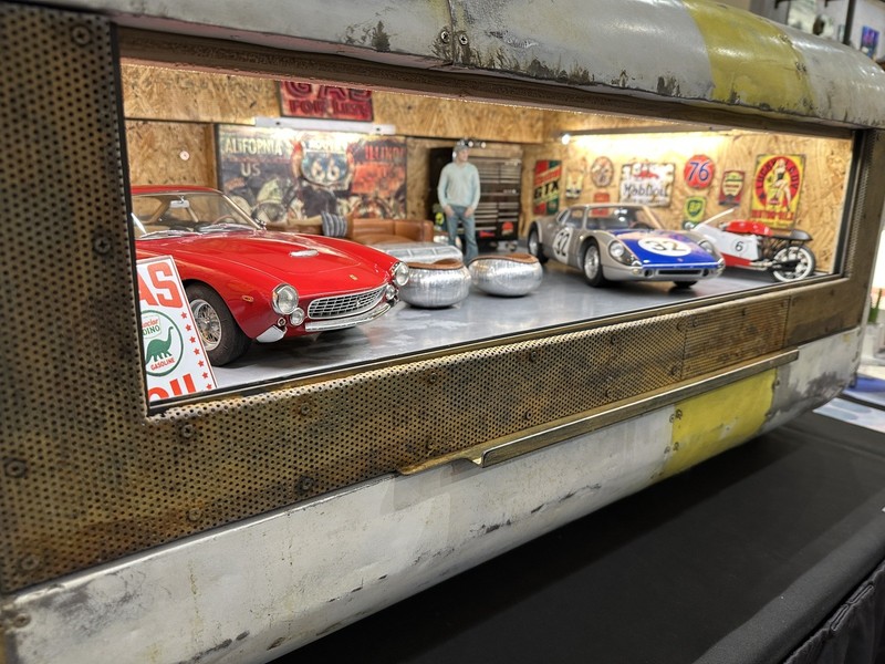 Vintage Route 66 Coffee Table Diorama Metal gallery