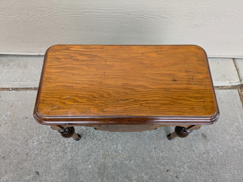 Vintage 1930s English Jacobean Revival Tudor Side Radio Table Spindle Legs V46 gallery