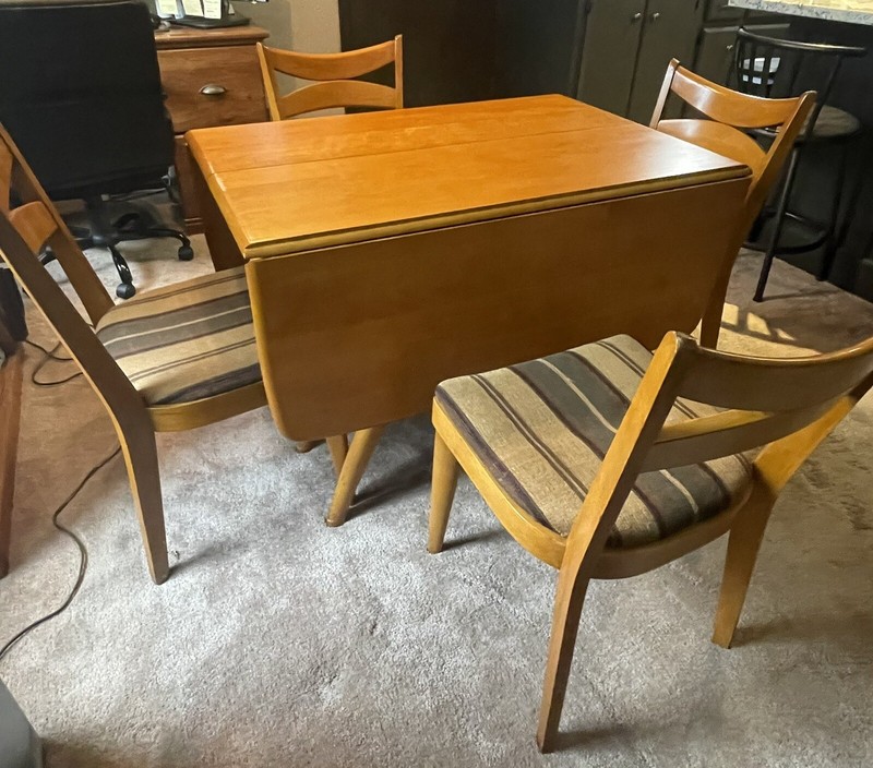 Mid-Century Modern Heywood Wakefield Wishbone Drop Leaf Butterfly Dining Table gallery