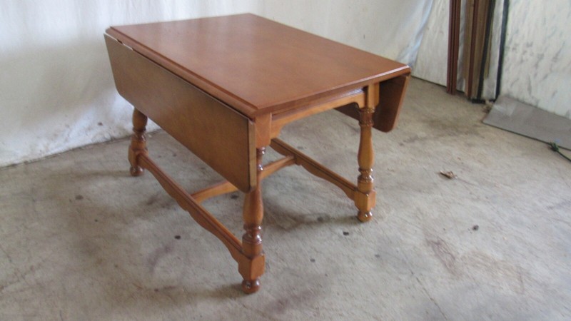 Pa House Pennsylvania Maple Drop Leaf Table Maple gallery