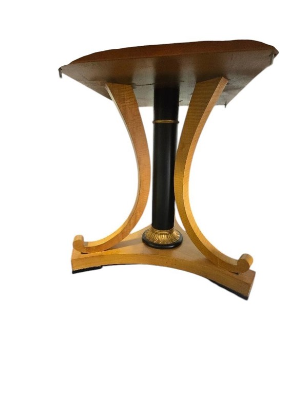 Baker Furniture Regency-Style Double Pedestal Dining Table gallery