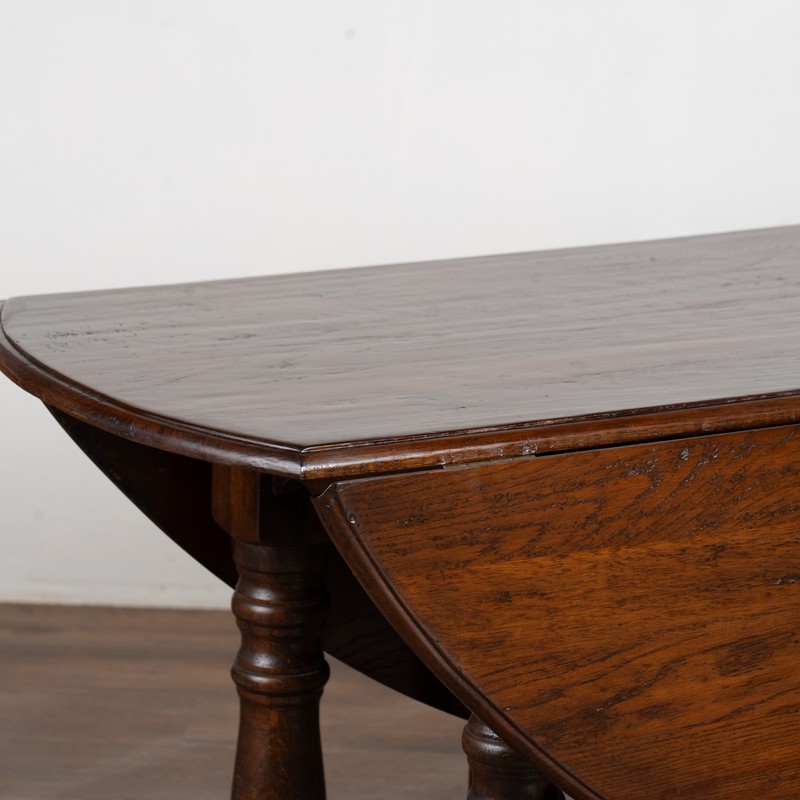 20th Century Large Gateleg English Wake Dining Table gallery