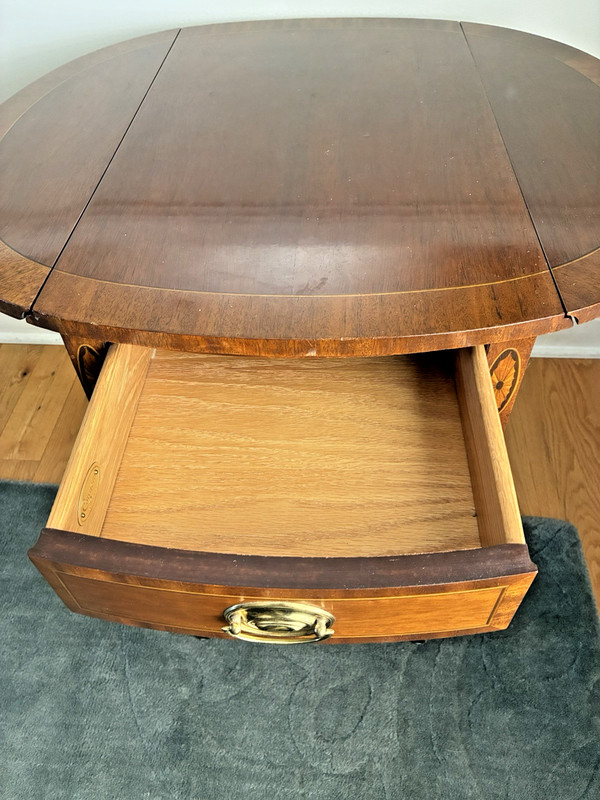 Federal Style Councill Craftsmen Mahogany Inlaid Drop Leaf Pembroke Side Table gallery
