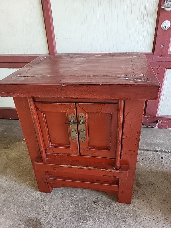 Vintage Night Stand End Table 26”Hx22”Lx17”D