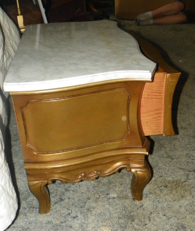 Gilded Entryway Bombay Hall Table with Marble Top (RP) (T148) gallery