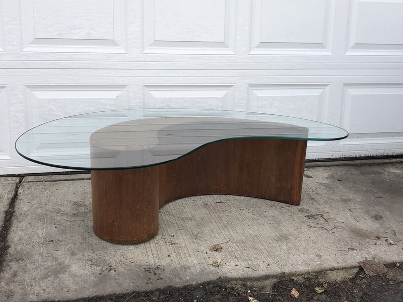 1960s Mid-century Modern Biomorphic Walnut Apostrophe Comma Table By Kagan gallery