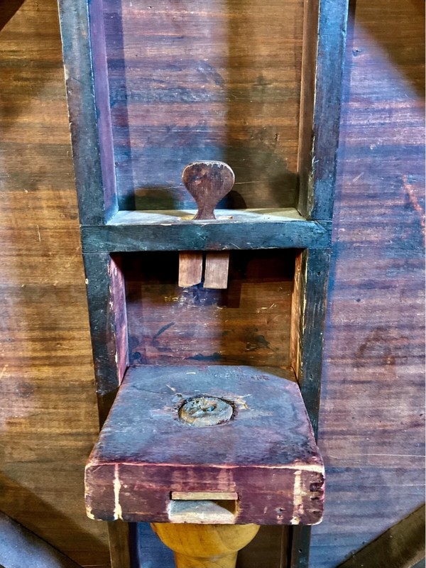 19th Century Inlaid Tilt-Top Octagonal Tea Table gallery