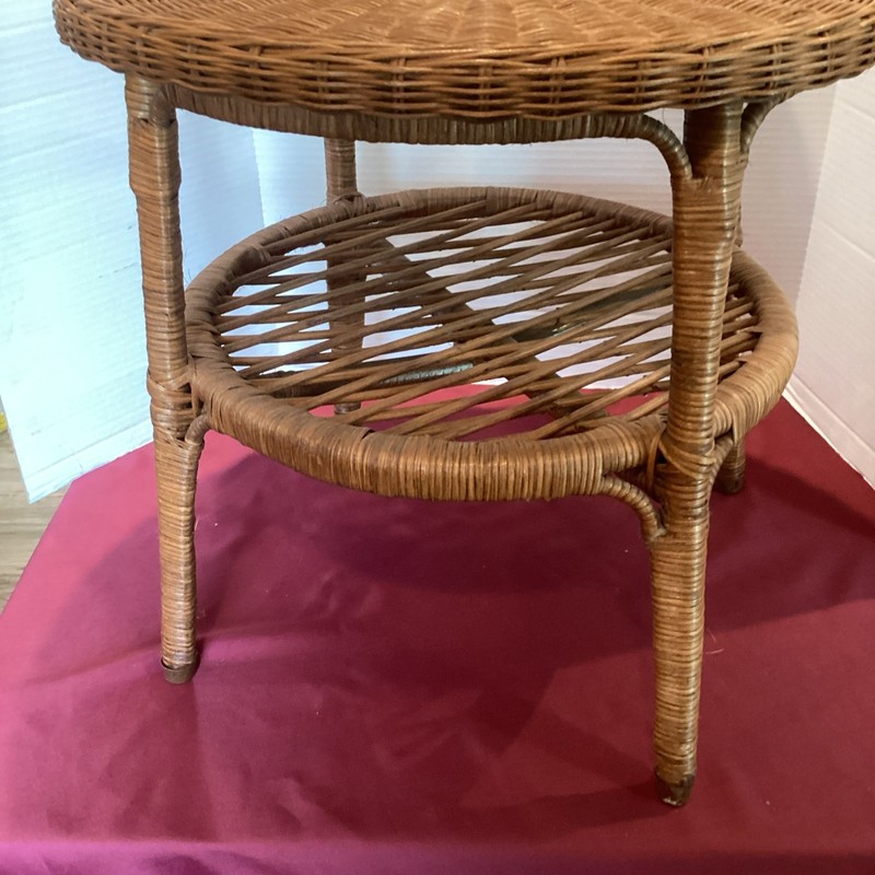 Vintage Mid Century Wicker/ Rattan Side/End Table Plant Stand gallery