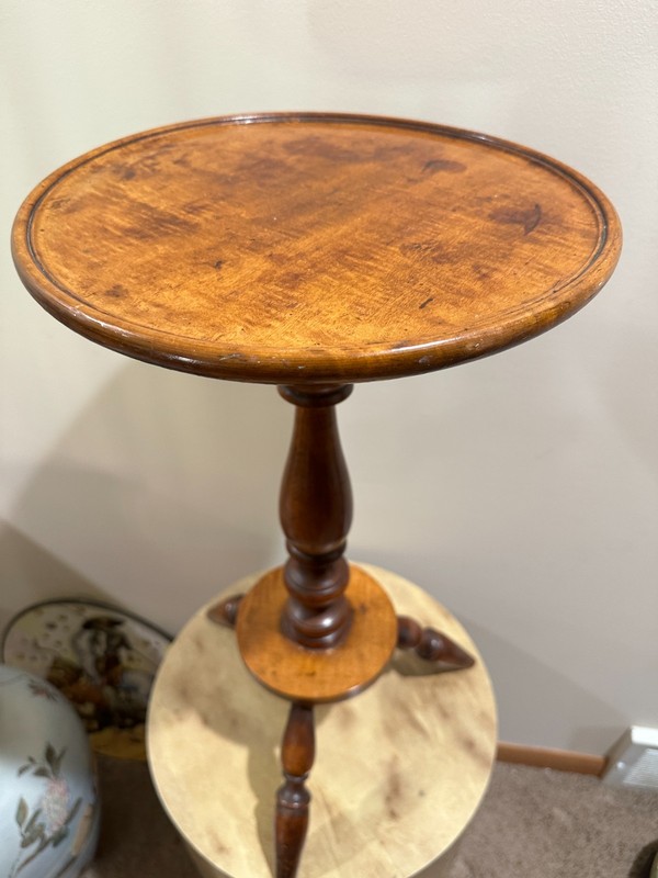 RARE ANTIQUE WOOD TRIPOD TEA TABLE, CANDLE STAND, SIGNED J. H. EDGETTE, PERFECT.