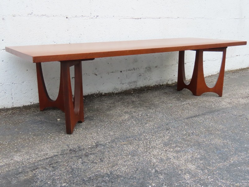 Broyhill Brasilia Mid Century Modern Long Low Coffee Table 6241
