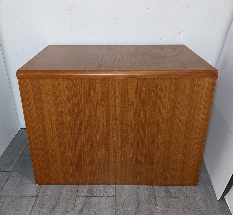 Vintage Mid Century Danish Modern Teak Wood Waterfall End Table B67 gallery