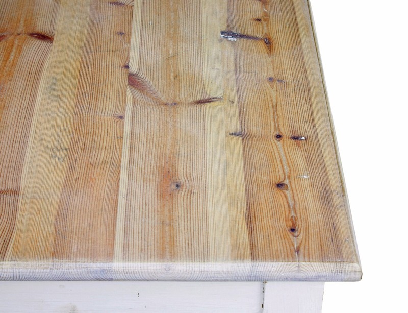 LARGE SWEDISH 19TH CENTURY PAINTED PINE KITCHEN TABLE gallery