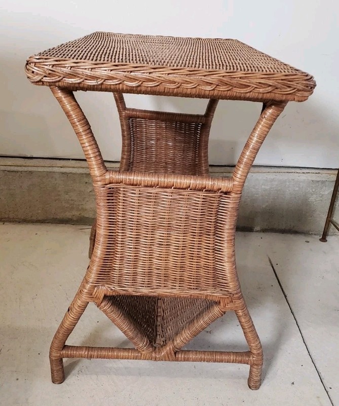 Vintage Wicker Rattan & Wood End Table Magazine Rack Book Shelf 24"x15"x24" MINT gallery