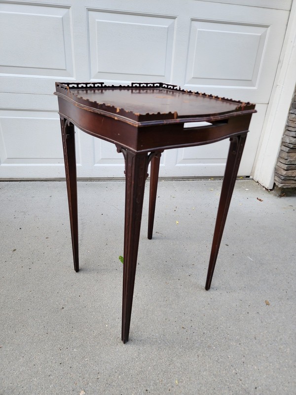Antique George Mahogany Urn Table or Kettle Stand Lattice Top Parts Restoration