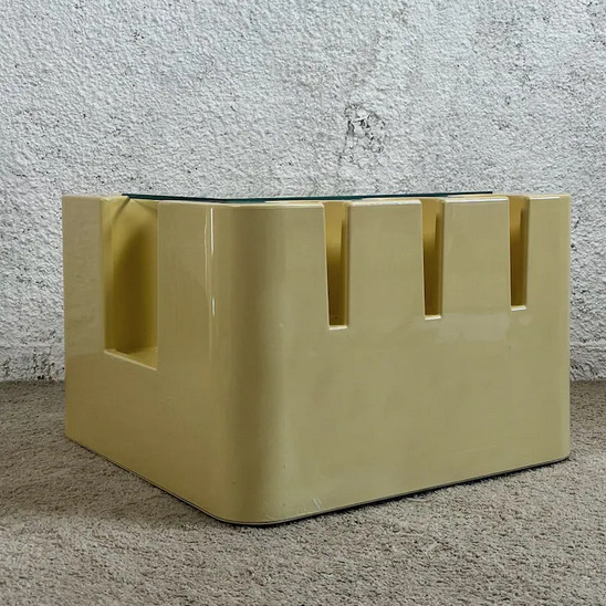 Mid Century Artemide Bacco Glass Tray Table gallery
