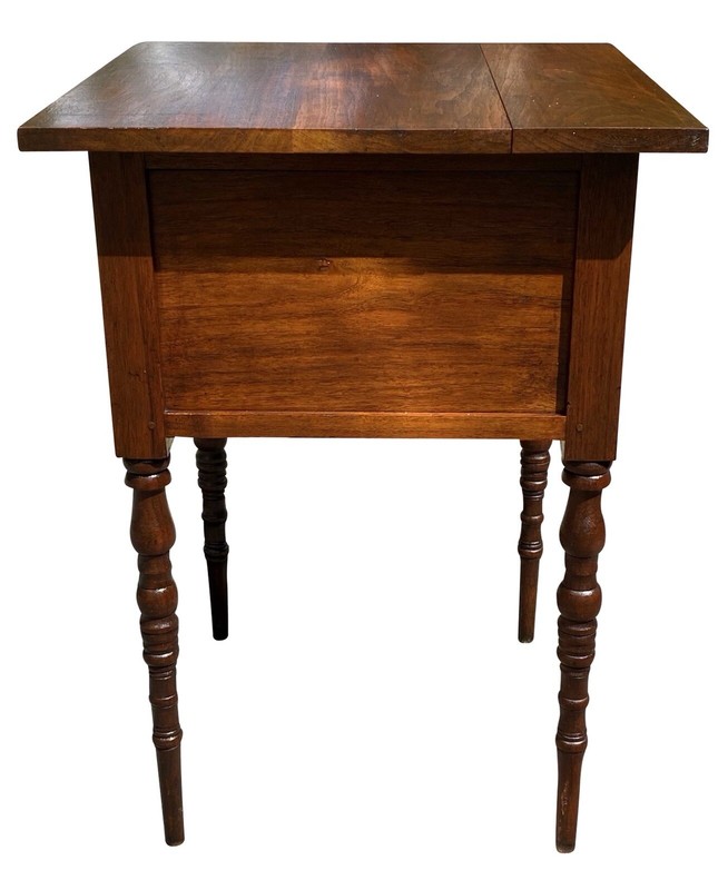 ANTIQUE FEDERAL PERIOD VIRGINIA WALNUT TWO DRAWER WORK TABLE / NIGHTSTAND gallery