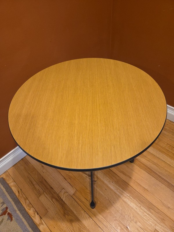 Eames Table By Herman MIiller (30 Inch Diameter) gallery