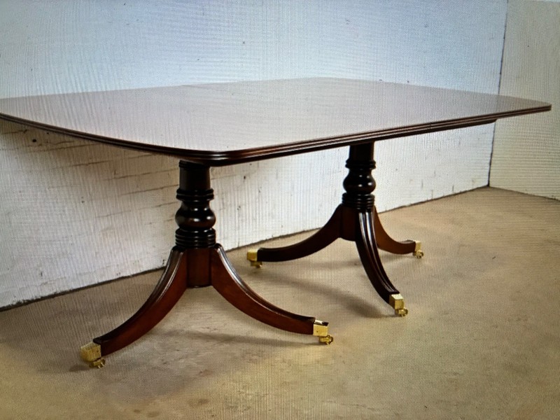 Henredon Georgian Banded Mahogany Double Pedestal Dining Table, Refinished gallery