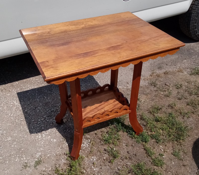 Cherry Carved Parlor Table / Center Table (PRT138) gallery