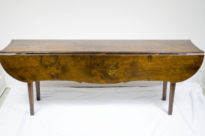19th Century Antique Gothic Walnut Wood Drop Leaf Dining Room Dinner Table gallery