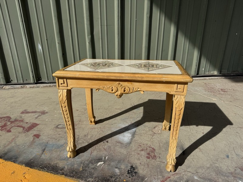 Vintage Louis XV Accent / Side table Intricate 21” Wide x 17” Tall x 13.5 Depth gallery