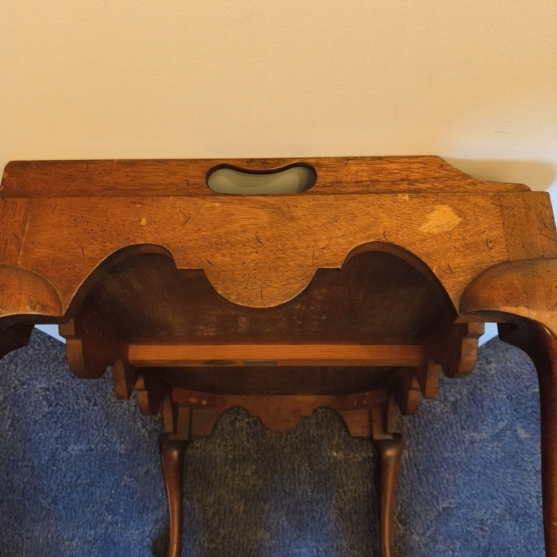 Vintage Kittinger Colonial "Old Dominion" Chippendale Mahogany Coffee Tea Table gallery