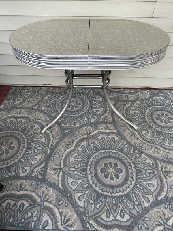 ANTIQUE 1950’S 60’S FORMICA KITCHEN DININGROOM TABLE RARE NO CHAIRS- NO LEAF