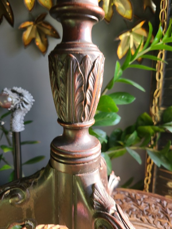 Antique Mahogany Tripod Table Pie Crust Top Talon Claw Foot Chippendale Style gallery