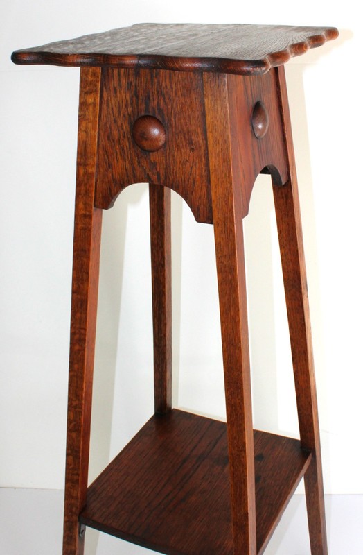ANTIQUE ARTS AND CRAFTS OAK TABLE PEDESTAL PLANT STAND MINIMALIST TORCHERE 1900' gallery