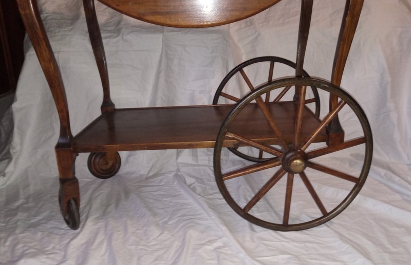 Oak Tea Cart Quarter Sawn gallery