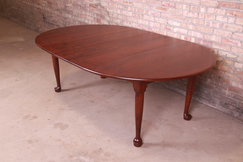 Stickley American Colonial Cherry Wood Extension Dining Table, Newly Refinished gallery