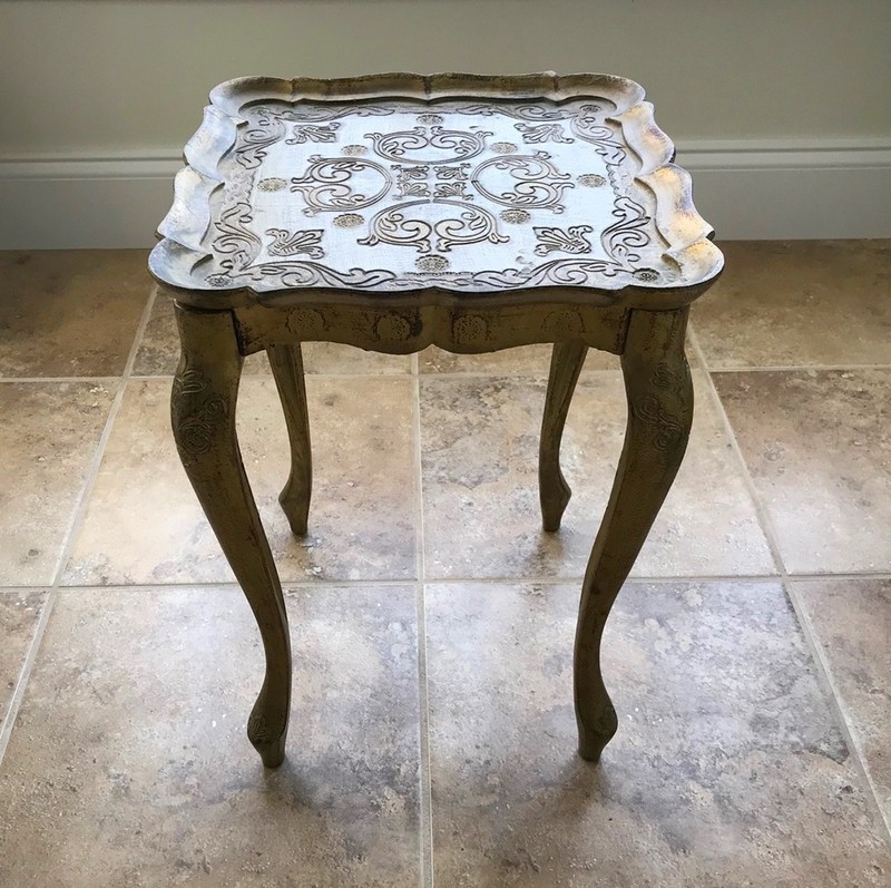 Vintage Italian Florentine Accent Table Gold Gilt Tones & Off White, Ornate gallery