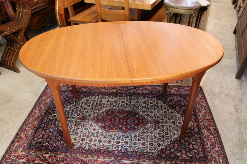 Mid Century Teak Wood McIntosh Butterfly Leaf Dining Table gallery