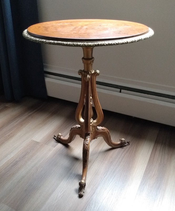 REGENCY PEDESTAL TABLE, c 1820. FRENCH OAK w GILT & BRASS TRIM, 29″, VERY FINE
