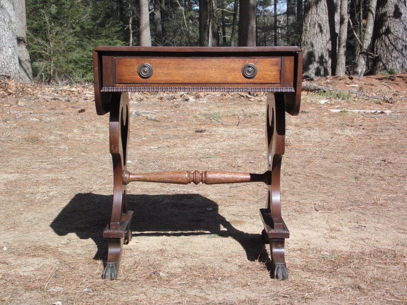 Vintage Federal Style Mahogany Double Drop Leaf Side Table gallery
