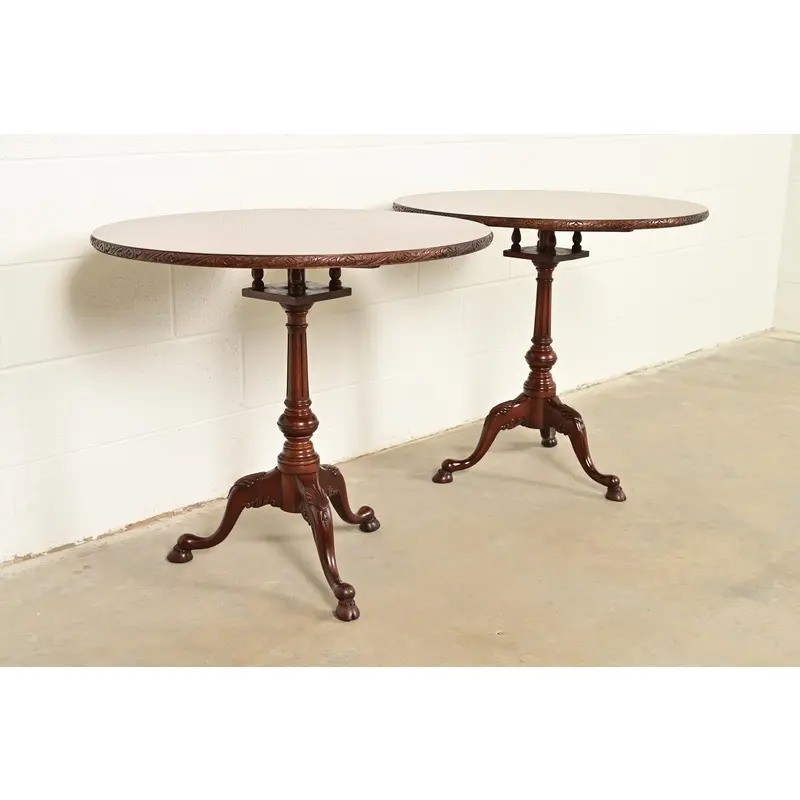 Smith & Watson Georgian Mahogany and Burl Wood Pedestal Tea Tables, Pair gallery