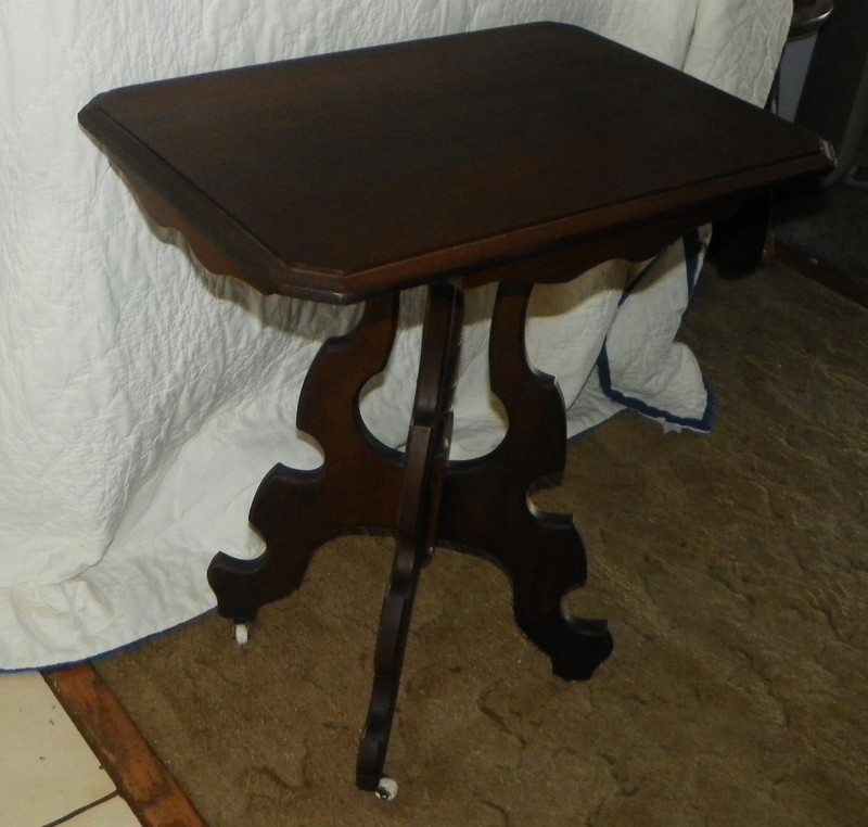 Mahogany Parlor Table Entry Table Center Table (PRT98)